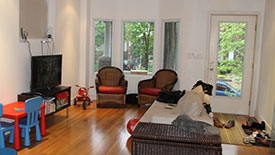 living room before home staging